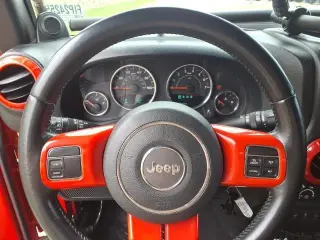 Jeep Wrangler 2012 4x4 Rubicon 2dr SUV