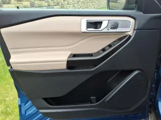 Ford Explorer Hybrid 2020 AWD Limited 4dr SUV