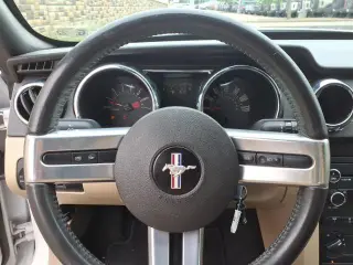 Ford Mustang 2008 V6 Deluxe 2dr Convertible