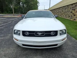 Ford Mustang 2008 V6 Deluxe 2dr Convertible