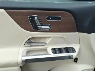 Mercedes-Benz GLB 2020 AWD GLB 250 4MATIC 4dr SUV