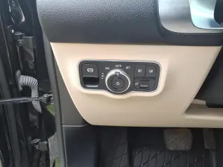 Mercedes-Benz GLB 2020 AWD GLB 250 4MATIC 4dr SUV