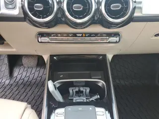 Mercedes-Benz GLB 2020 AWD GLB 250 4MATIC 4dr SUV