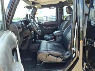 Jeep Wrangler Unlimited 2012 4x4 Sahara 4dr SUV