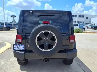 Jeep Wrangler Unlimited 2012 4x4 Sahara 4dr SUV