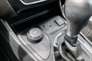 Jeep Cherokee 2020 4x4 Limited 4dr SUV