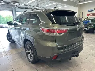 Toyota Highlander 2016 AWD XLE 4dr SUV