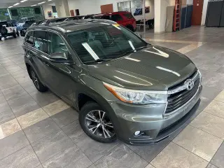 Toyota Highlander 2016 AWD XLE 4dr SUV
