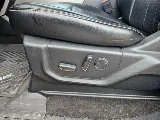 Ford F-150 2018 4x4 XLT 4dr SuperCrew 5.5 ft. SB