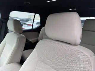Chevrolet Traverse 2023 4x4 LS 4dr SUV w/1LS