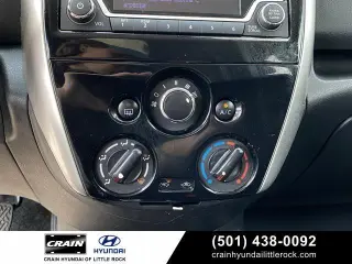 Nissan Versa Note 2018 SV 4dr Hatchback (midyear release)