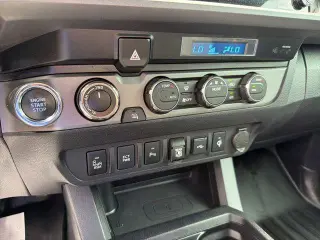 Toyota Tacoma 2021 4x4 TRD Sport 4dr Double Cab 5.0 ft SB 6A