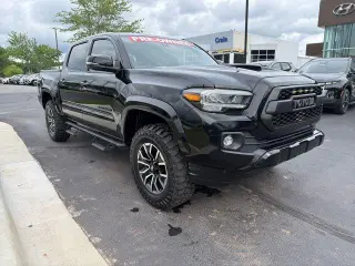 Toyota Tacoma 2021 4x4 TRD Sport 4dr Double Cab 5.0 ft SB 6A