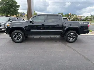 Toyota Tacoma 2021 4x4 TRD Sport 4dr Double Cab 5.0 ft SB 6A