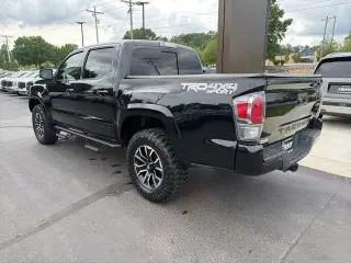 Toyota Tacoma 2021 4x4 TRD Sport 4dr Double Cab 5.0 ft SB 6A