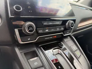 Honda CR-V 2022 AWD Touring 4dr SUV