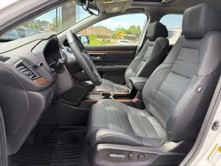Honda CR-V 2022 AWD Touring 4dr SUV