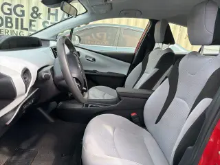 Toyota Prius 2020 LE 4dr Hatchback