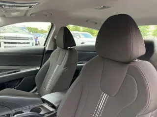 Hyundai ELANTRA 2024 SEL 4dr Sedan