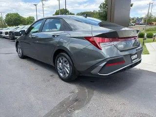 Hyundai ELANTRA 2024 SEL 4dr Sedan