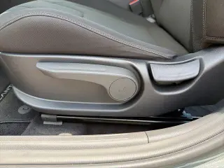 Hyundai ELANTRA 2024 SEL 4dr Sedan