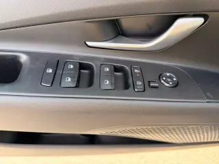 Hyundai ELANTRA 2026 SE 4dr Sedan