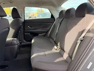 Hyundai ELANTRA 2026 SE 4dr Sedan