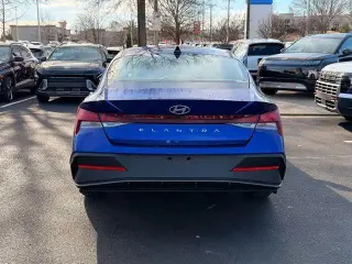 Hyundai ELANTRA 2026 SE 4dr Sedan