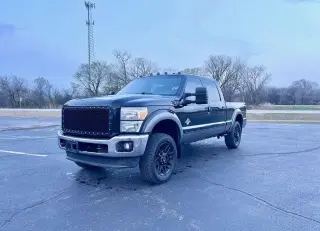 Ford F-250 Super Duty 2013 4x4 XLT 4dr Crew Cab 6.8 ft. SB Pickup