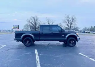 Ford F-250 Super Duty 2013 4x4 XLT 4dr Crew Cab 6.8 ft. SB Pickup