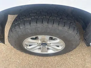 Ford F-150 2018 4x4 XL 4dr SuperCrew 5.5 ft. SB