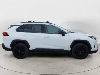 Toyota RAV4 2019 AWD LE 4dr SUV