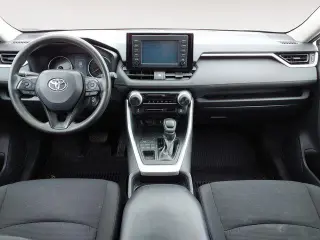 Toyota RAV4 2019 AWD LE 4dr SUV