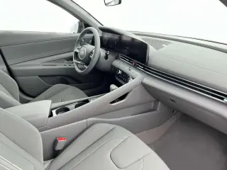 Hyundai ELANTRA 2024 SEL 4dr Sedan