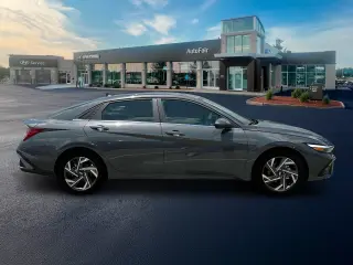 Hyundai ELANTRA 2024 SEL 4dr Sedan