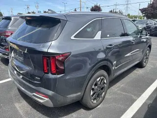 Kia Sorento 2024 AWD S 4dr SUV