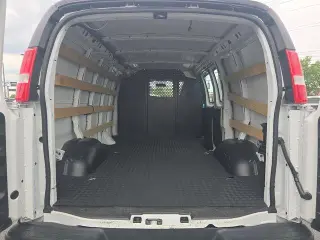 GMC Savana 2024 2500 3dr Cargo Van