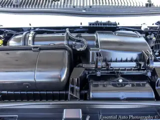 Ford E-Series 2021 E-350 SD 2dr 138 in. WB SRW Cutaway Chassis