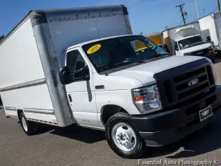Ford E-Series 2021 E-350 SD 2dr 138 in. WB SRW Cutaway Chassis