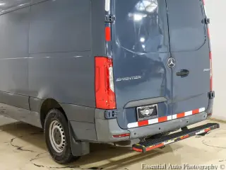 Mercedes-Benz Sprinter 2019 4x2 2500 3dr 144 in. WB Cargo Van (3.0L V6)