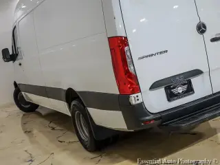 Mercedes-Benz Sprinter 2019 4x2 3500XD 3dr 170 in. WB High Roof Cargo Van
