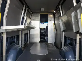 Mercedes-Benz Sprinter 2019 4x2 2500 3dr 144 in. WB Cargo Van (3.0L V6)