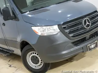 Mercedes-Benz Sprinter 2019 4x2 2500 3dr 144 in. WB Cargo Van (3.0L V6)