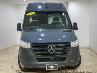 Mercedes-Benz Sprinter 2019 4x2 2500 3dr 144 in. WB Cargo Van (3.0L V6)