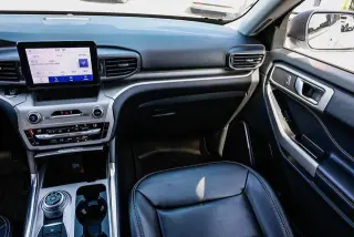 Ford Explorer 2021 AWD XLT 4dr SUV