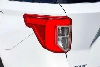 Ford Explorer 2021 AWD XLT 4dr SUV