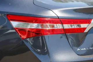 Toyota Avalon Hybrid 2014 XLE Touring 4dr Sedan