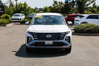 Hyundai TUCSON 2025 SE 4dr SUV