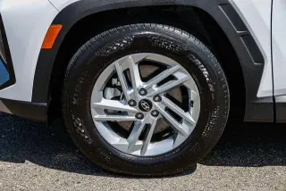Hyundai TUCSON 2025 SE 4dr SUV