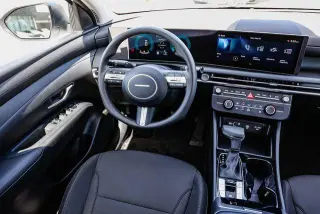 Hyundai TUCSON 2025 SE 4dr SUV